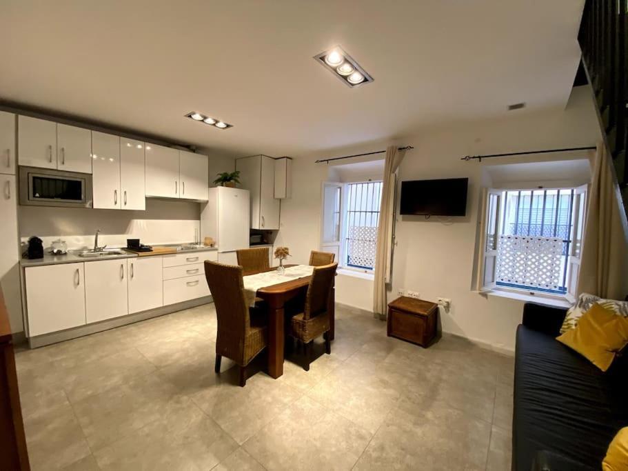 Apartmán Moderno Duplex En La Tacita De Plata Cádiz Exteriér fotografie